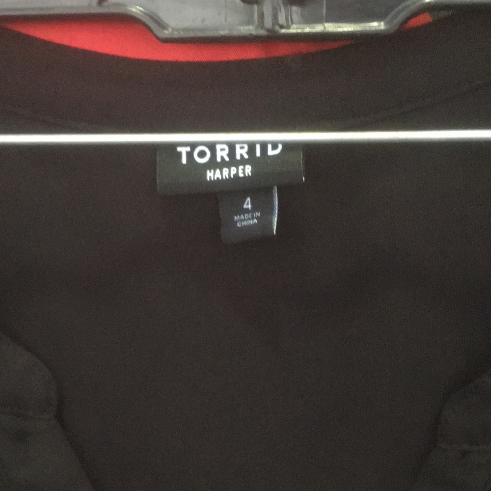Torrid blouse - Picture 2 of 3